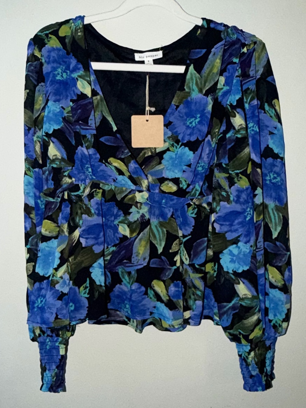 Blu Pepper Blue Floral Wrap Peplum Blouse Long Sleeve Size Small NWT